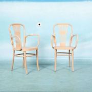 Ensemble de deux fauteuils en bois style Thonet, vintage rétro