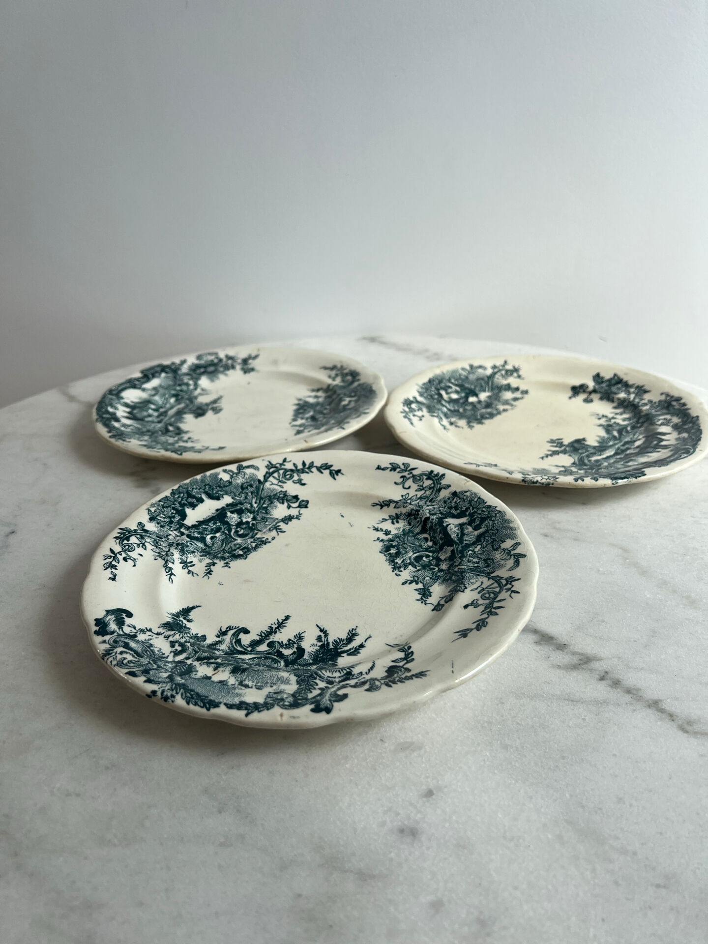 Set of 3 dessert plates in ironstone 20cm