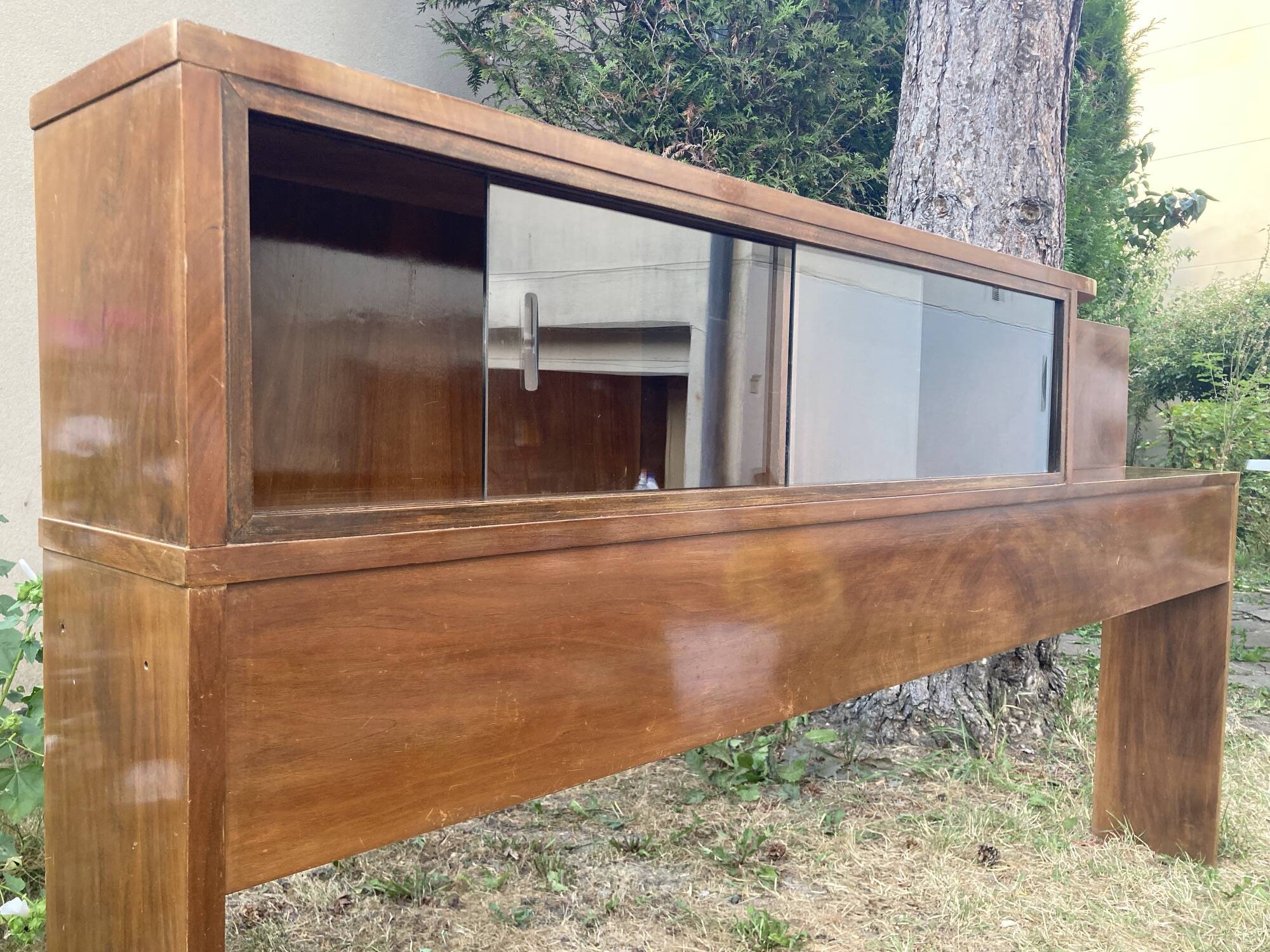 Cosy corner & headboard