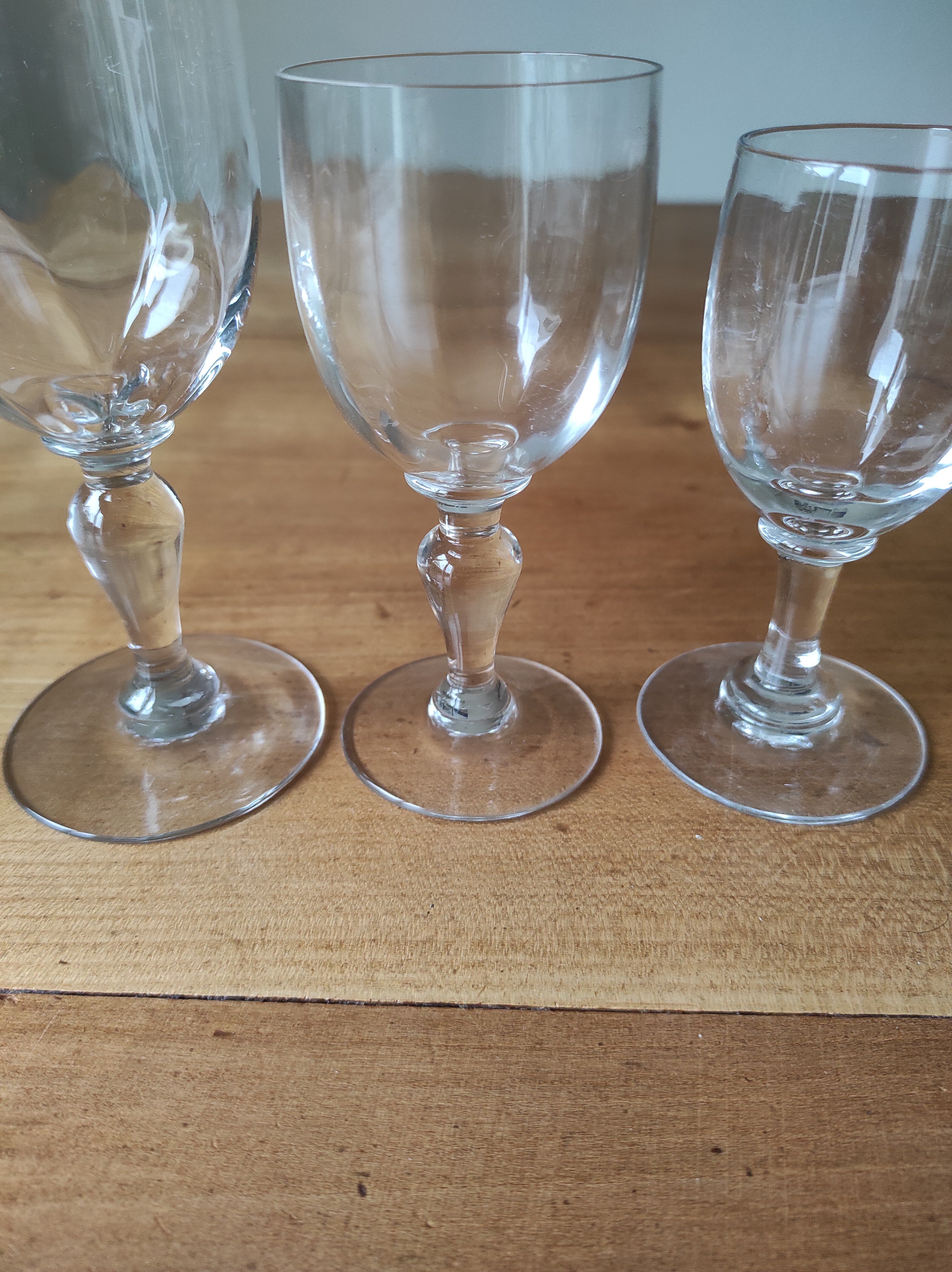 Lot de 3 verres anciens