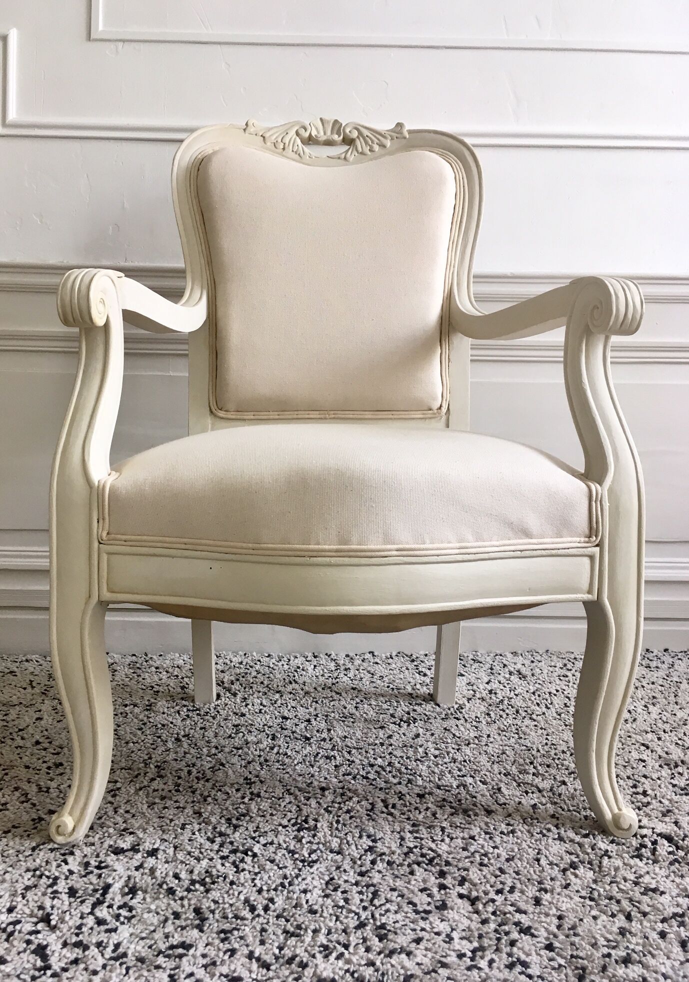 Old cabriolet chair "restored"