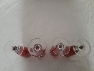5 engraved glass champagne cups