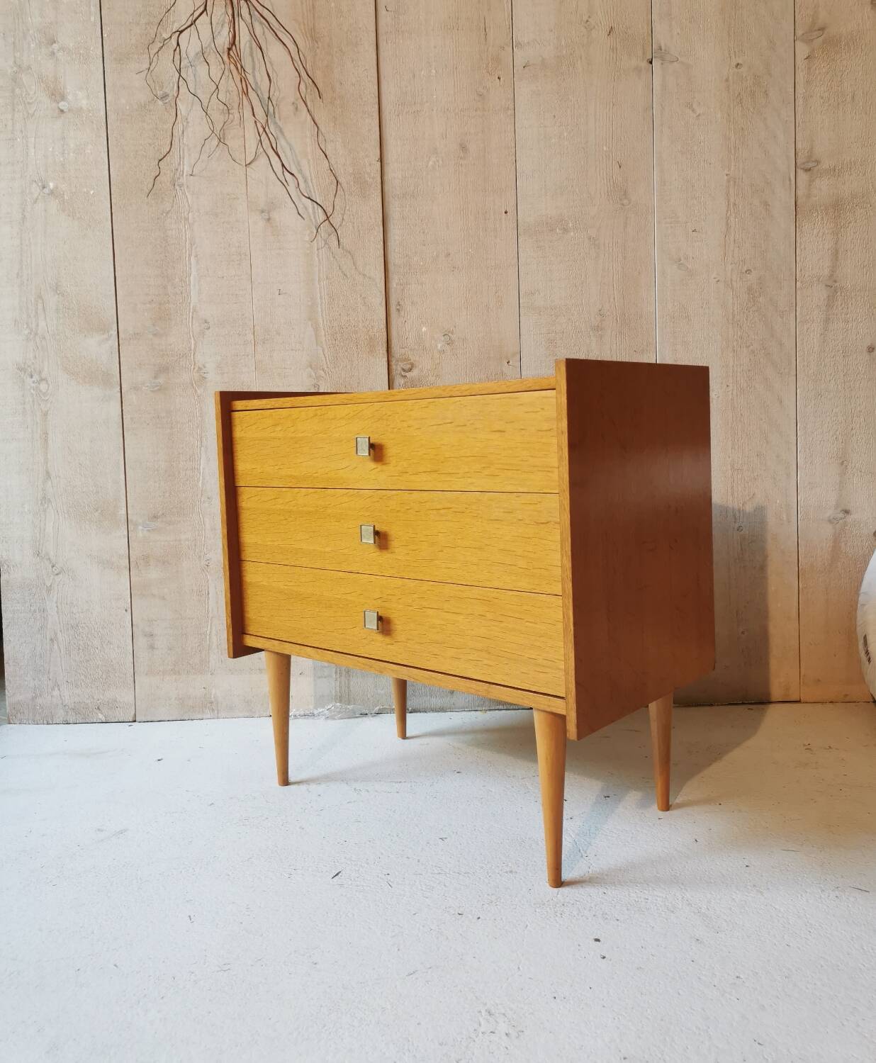 Small vintage chest of drawers