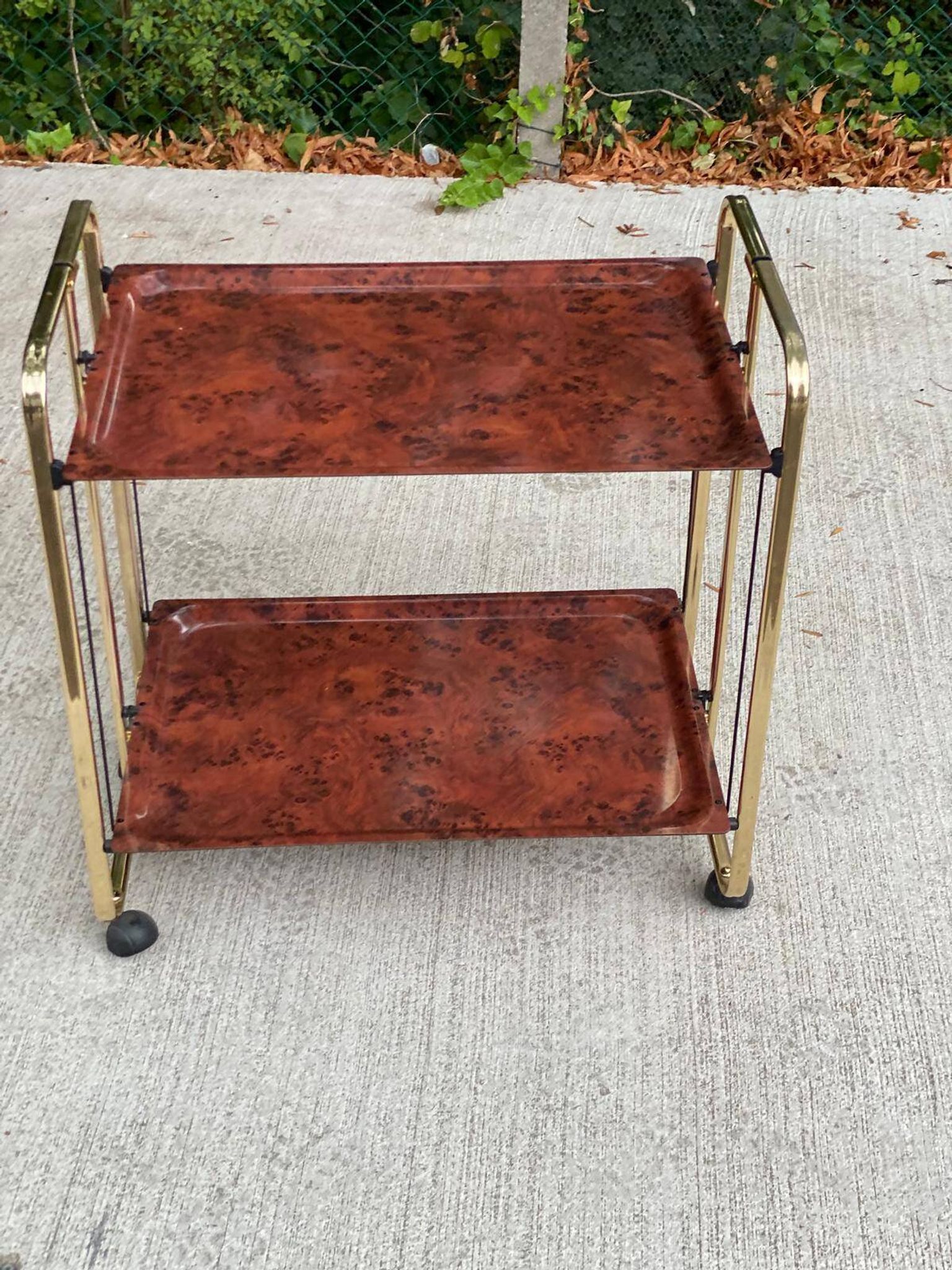 Vintage 70s folding bar table, brass with wood burl effect, Dinet style.
