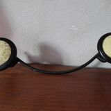 Linear metal hooks