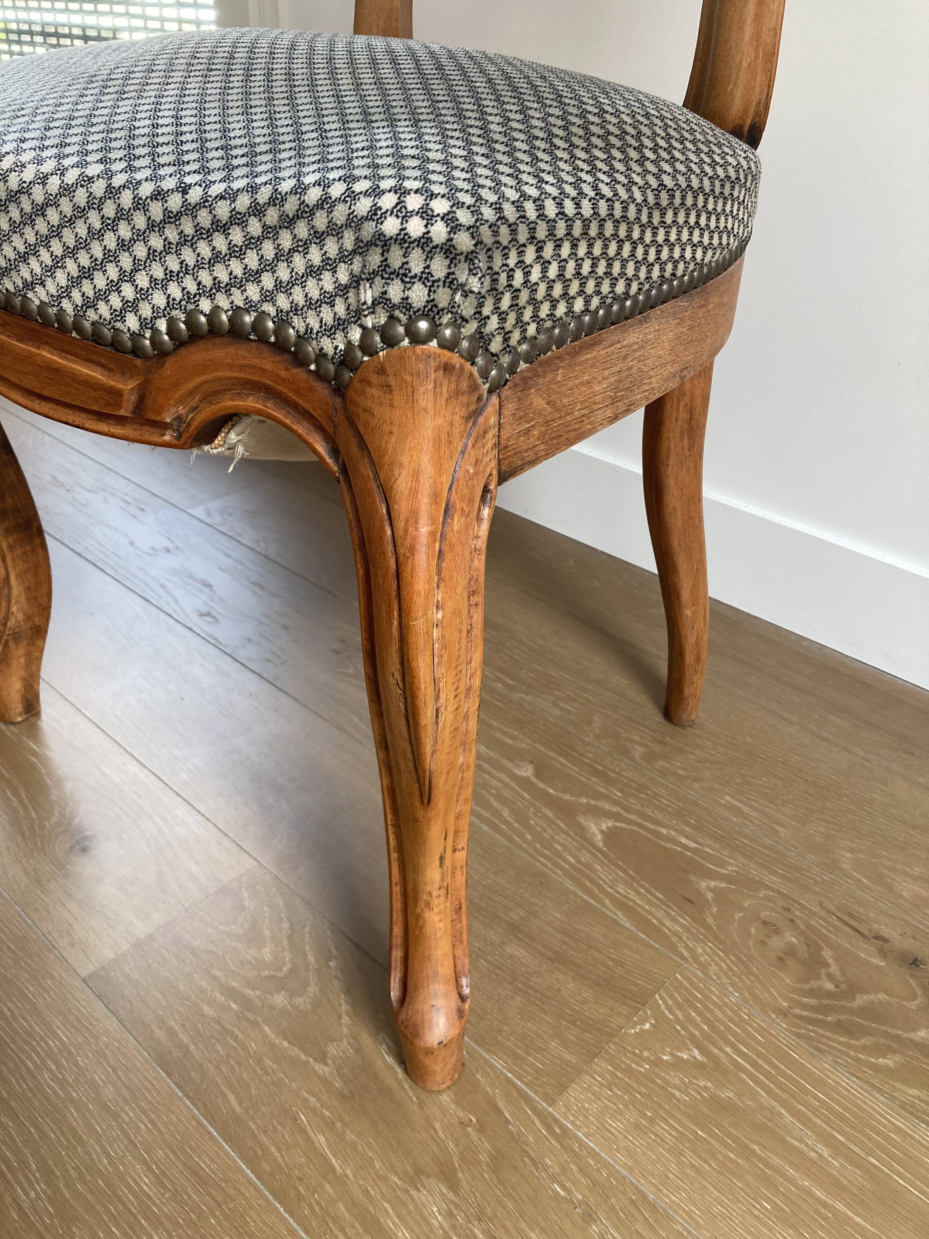 Set of 4 Louis-Philippe style chairs