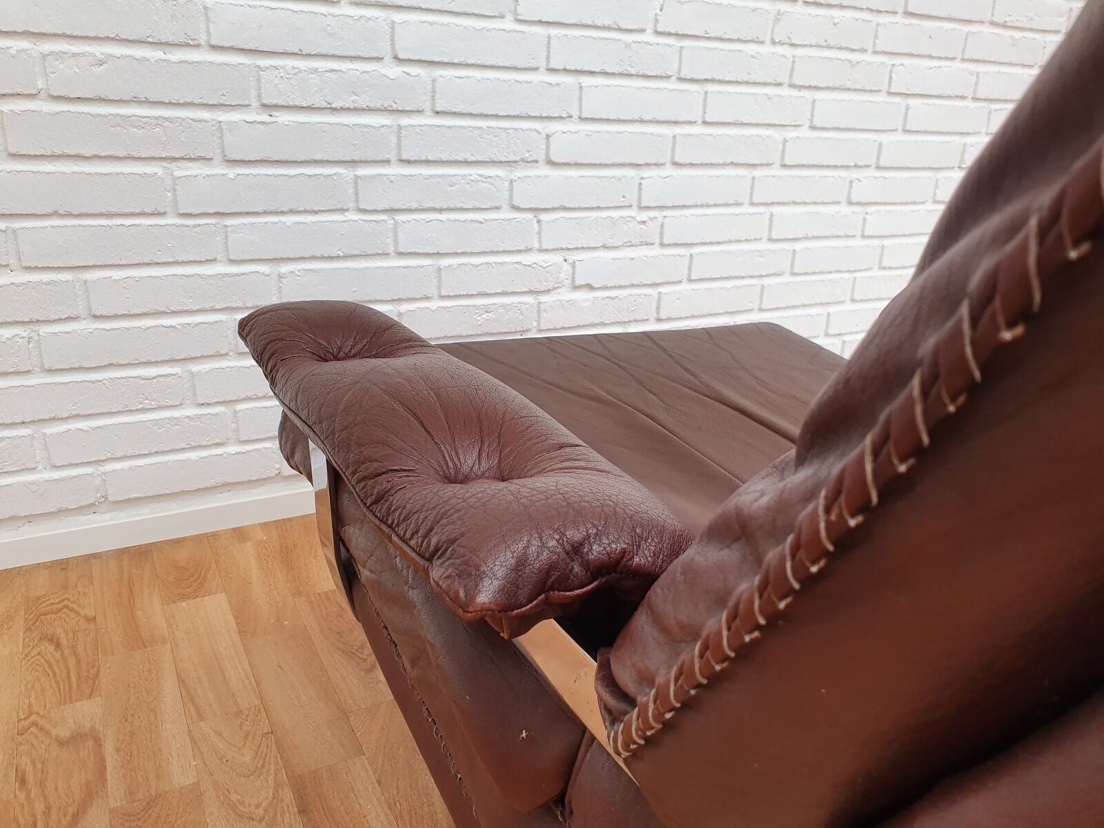 Fauteuil suédois Arne Norell des années 70