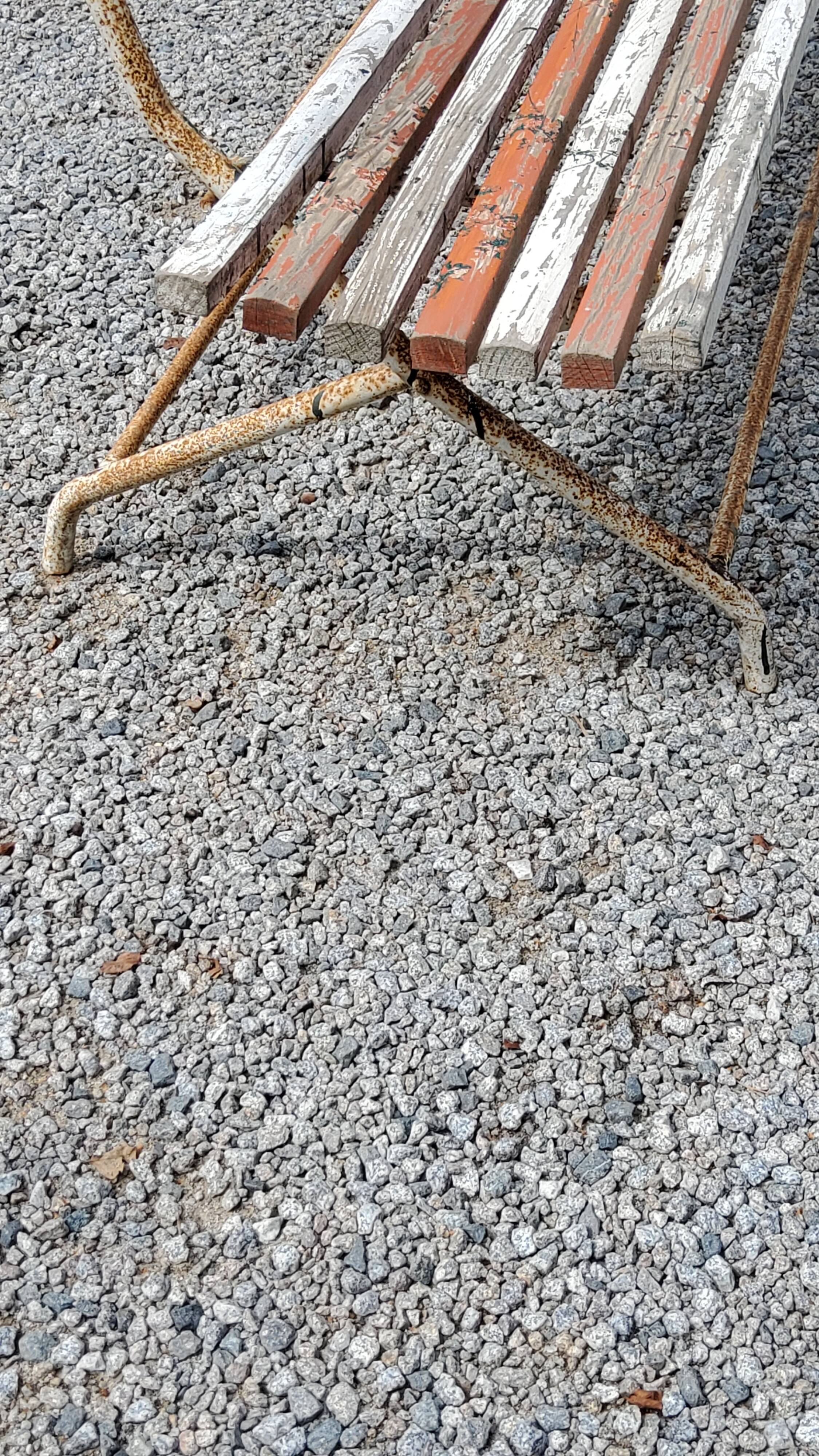 Garden bench with folding wooden slats base tubes from the 50s
