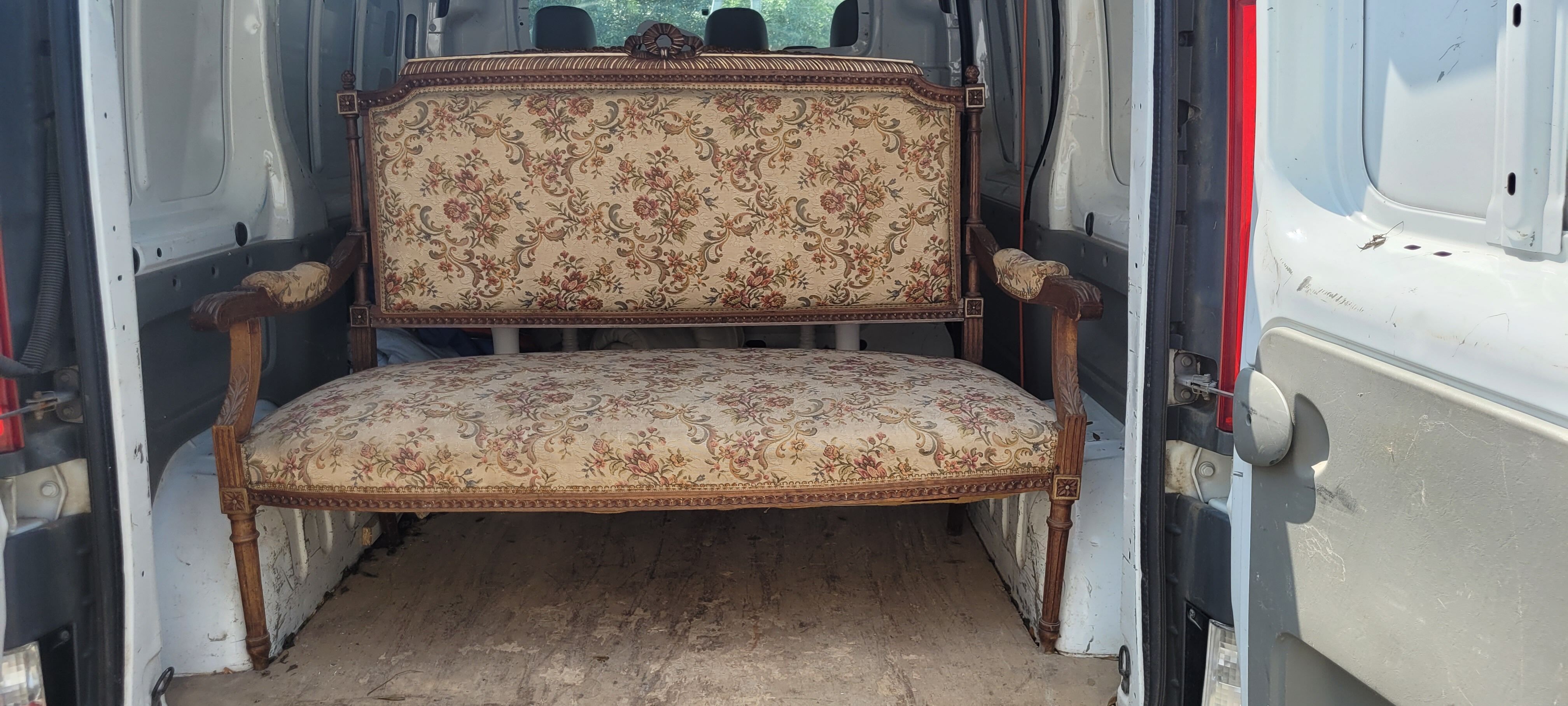 Bench / Divan Louis XVI