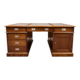 Large Classic English Chesterfield Desk Partnerdesk