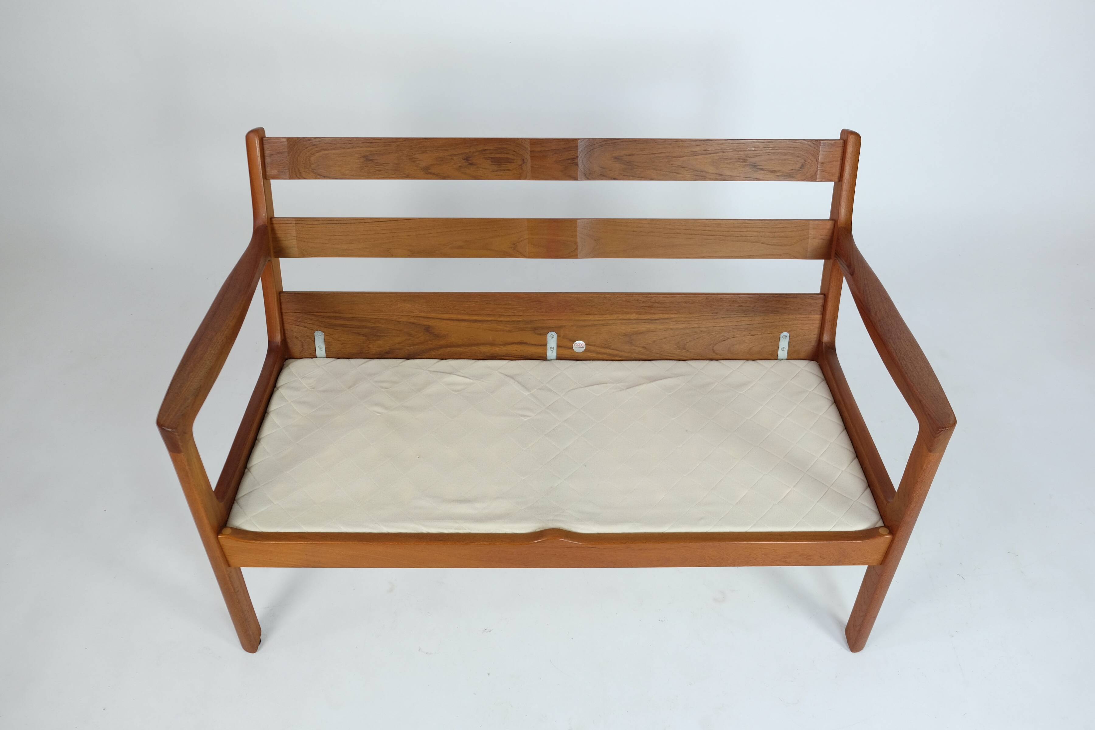 Danish Teak 2-Sitzer Sofa 'Senator' von Ole Wanscher für Cado