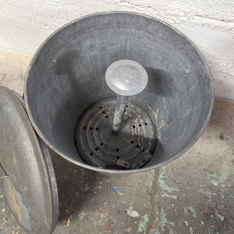 Zinc washing machine