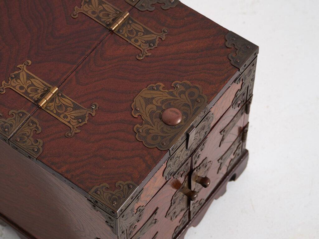 Ancient Japanese keyaki wooden kyōdai-bako with mirror, Meiji/Taishō period (circa 1890-1925) #27