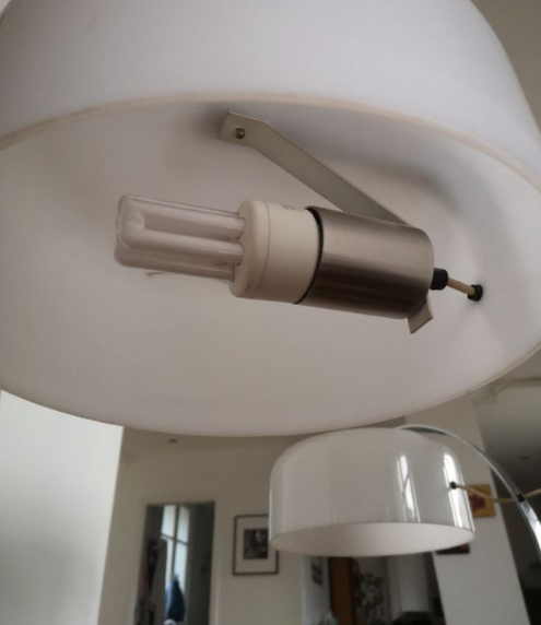 Raak Amsterdam D-2125 vintage 70s design desk lamp