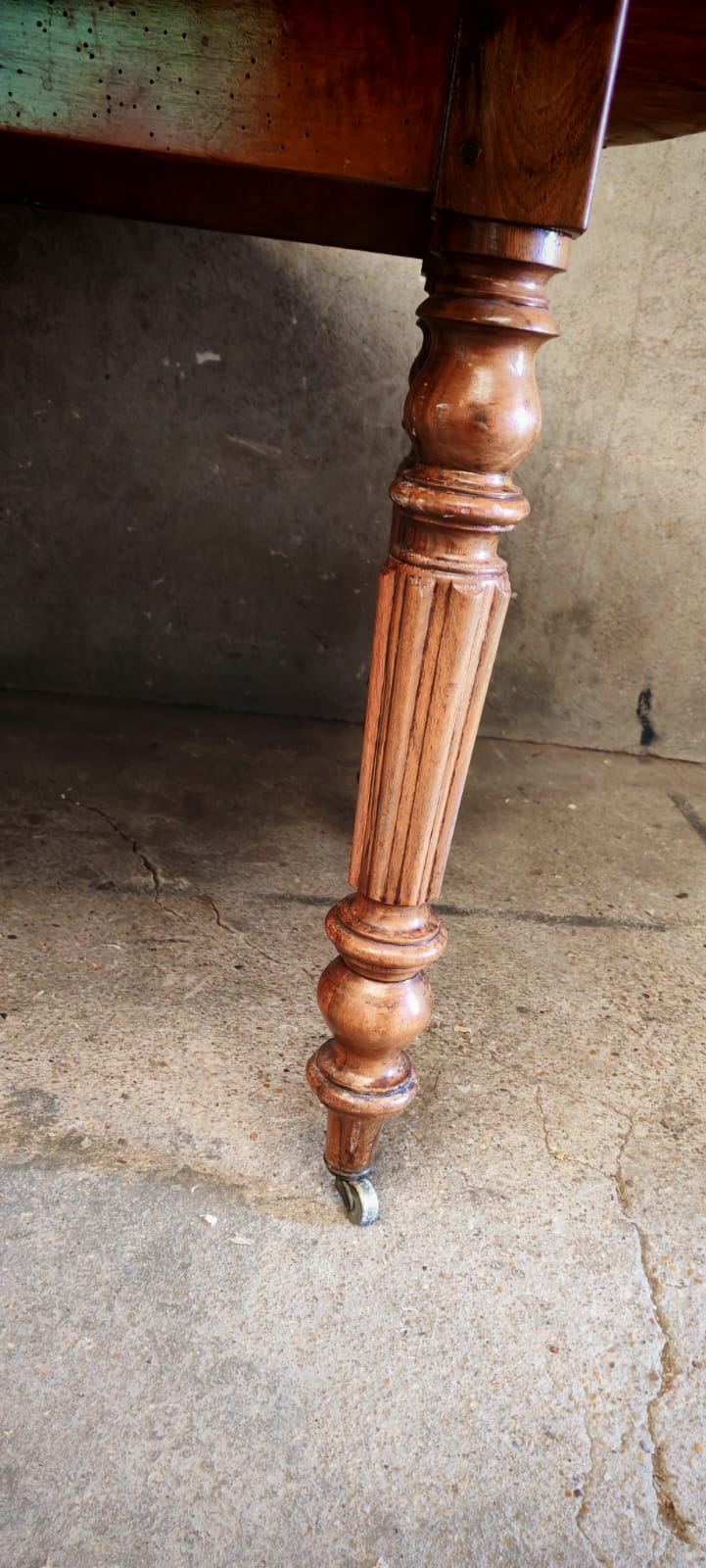 Table de ferme ronde