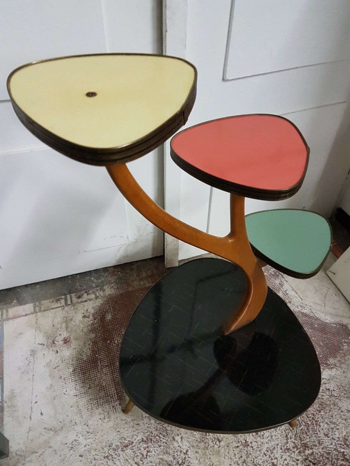 Door plant formica of the 50s/60s harness
