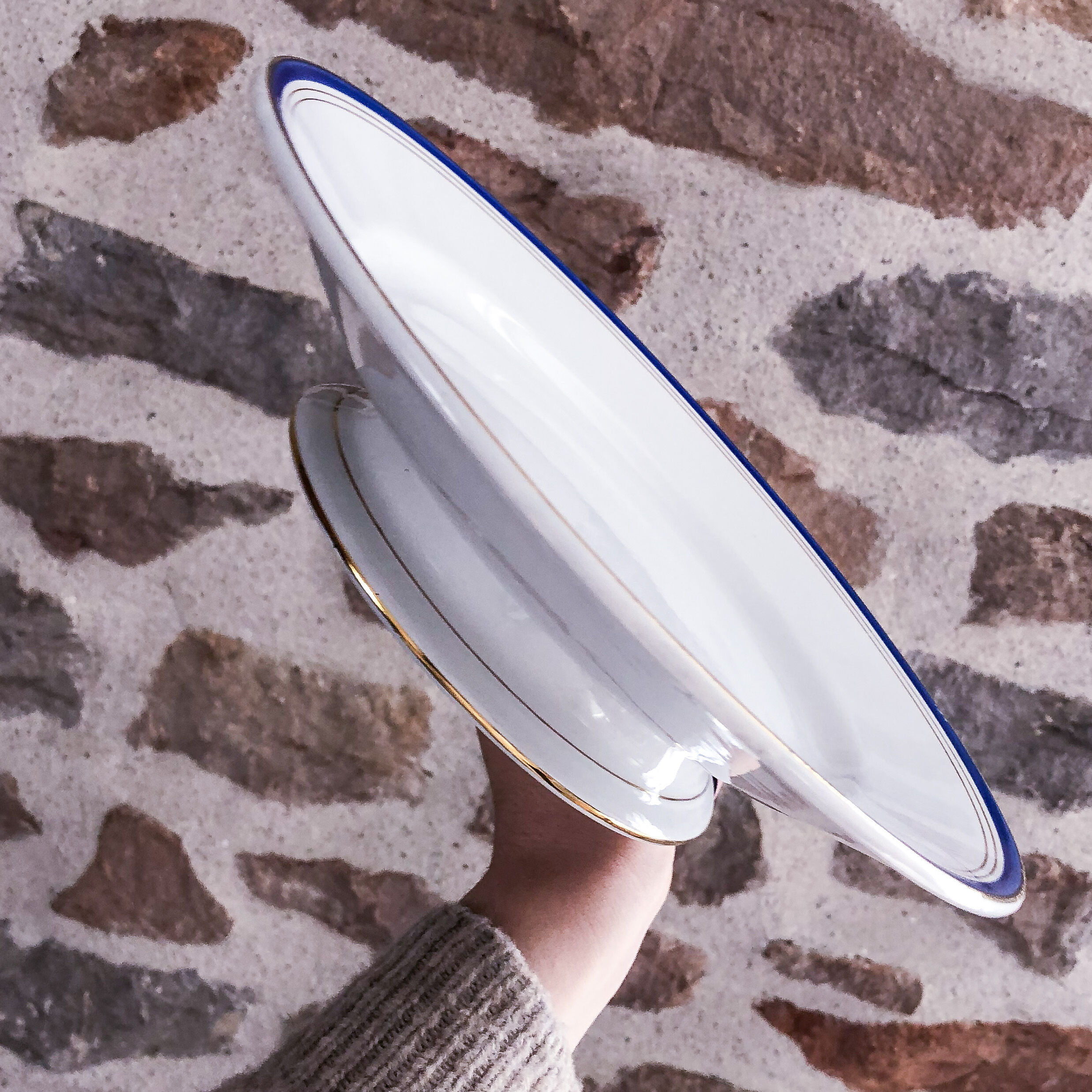 Luneville earthenware presentation plate