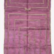 Contemporary Pink Rug - 250 x 200 cm