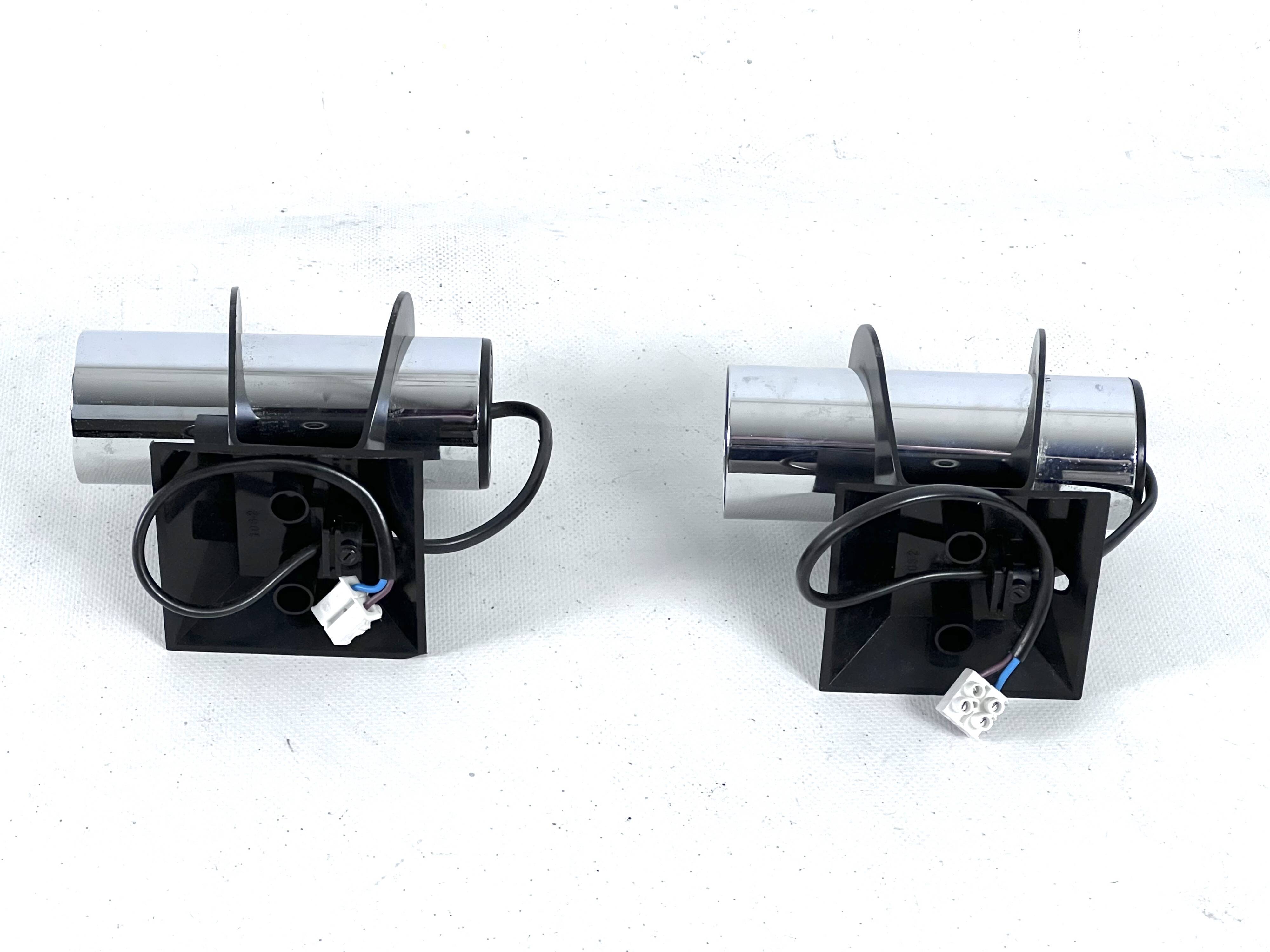 Targetti, pair of wall lamps model Elbow. Italy 1970s