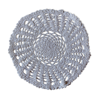 Vintage crochet placemat with old pine cone pattern