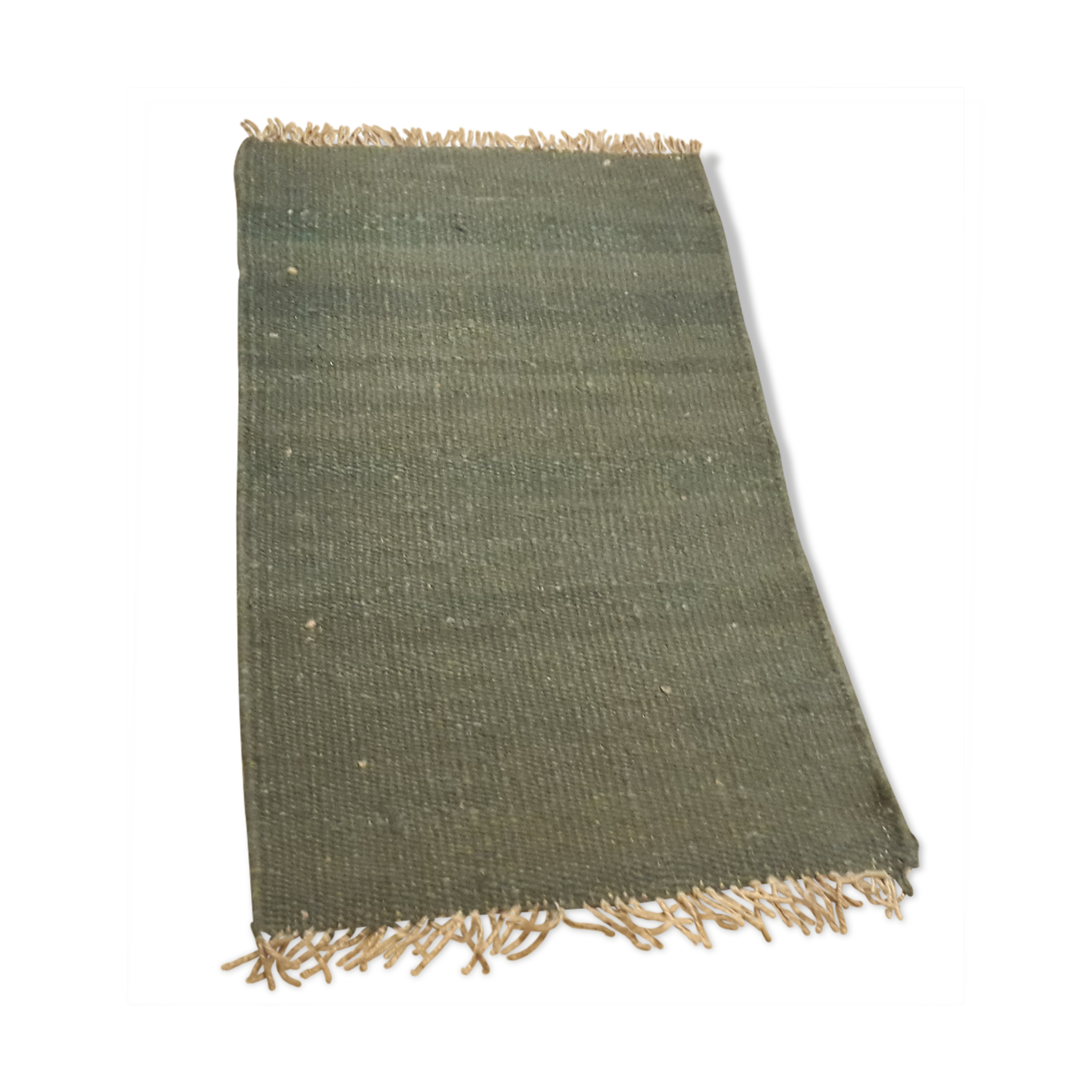 Tapis ethnique en fibres naturelles teint