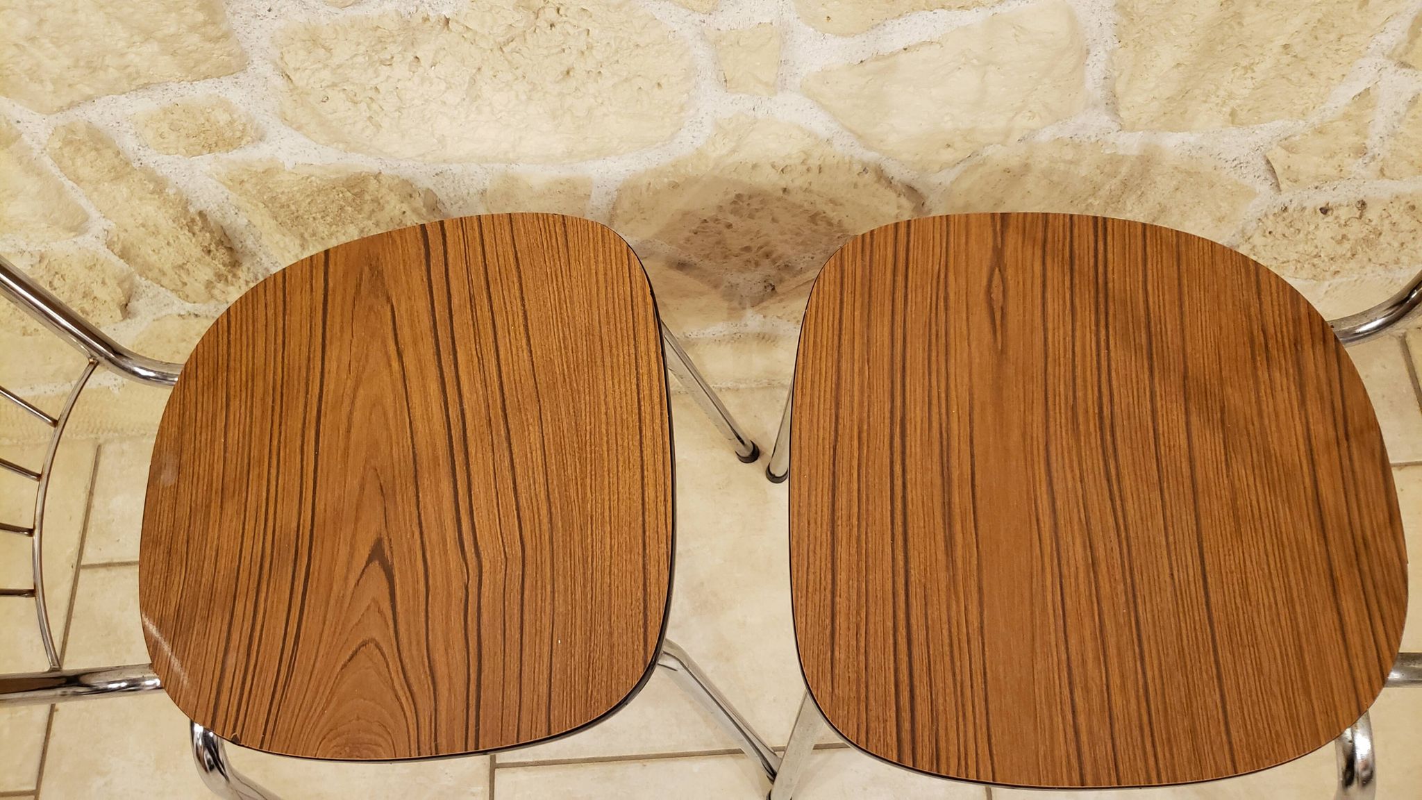 Paire de chaises, années 1970