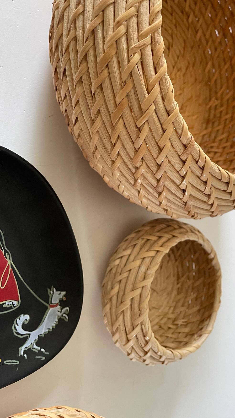 Decoration Vintage stackable baskets