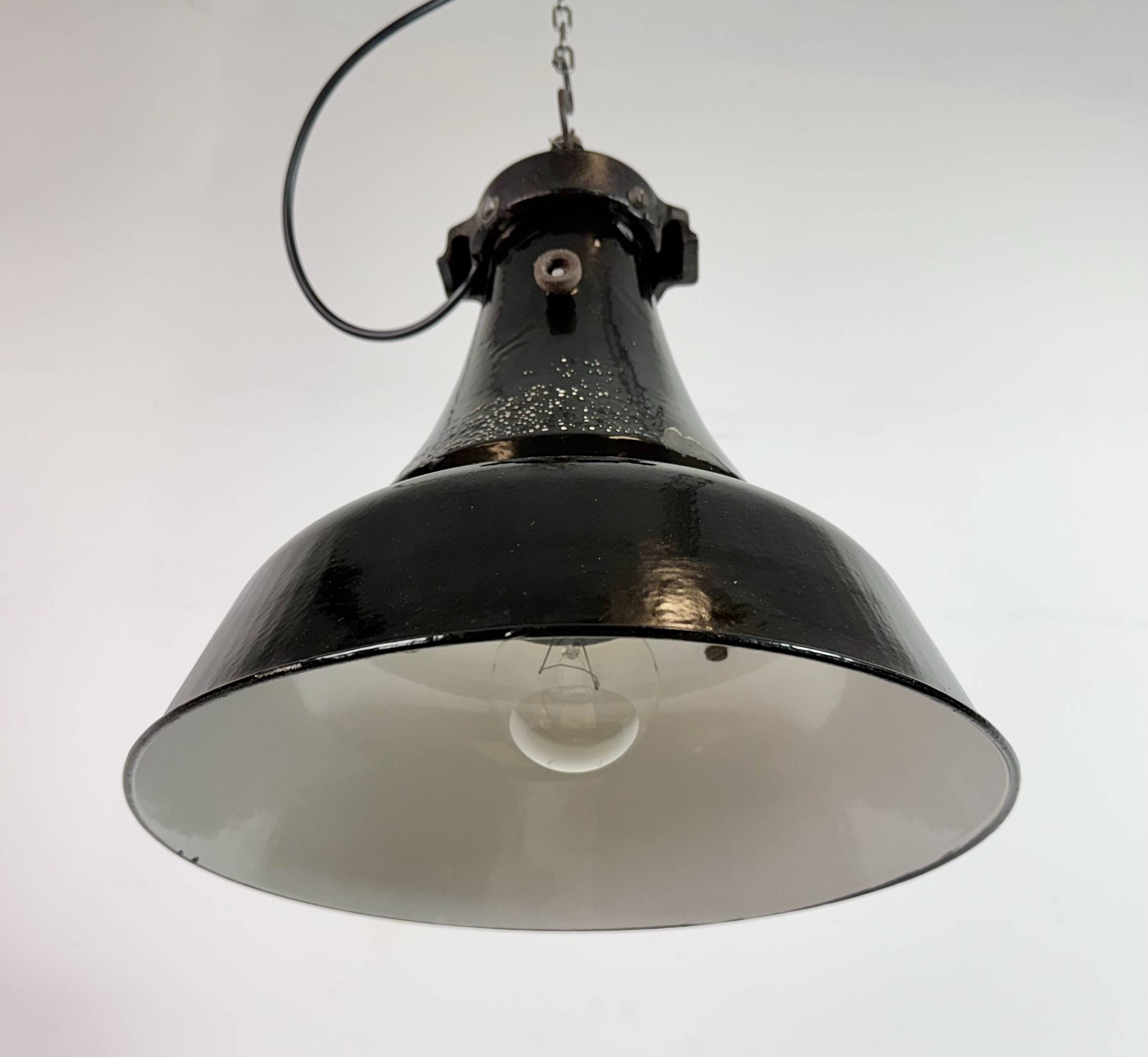 Industrial Black Enamel Bauhaus Pendant Lamp, 1930s