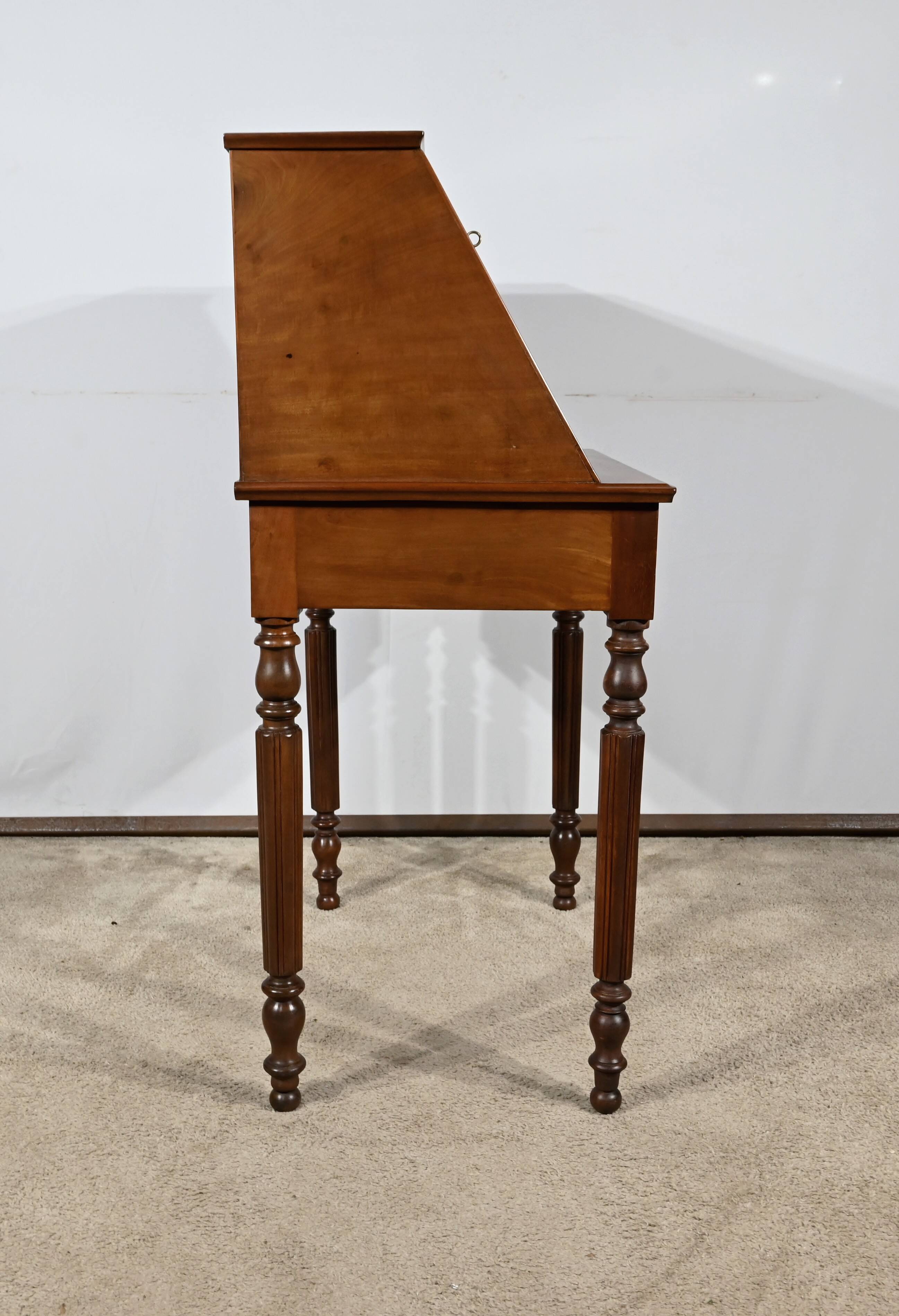 Small Mahogany Lady's Desk, Louis-Philippe period – 1st part 19th century