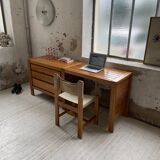 Regain dresser office row