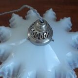 Suspension en opaline verre opalescent