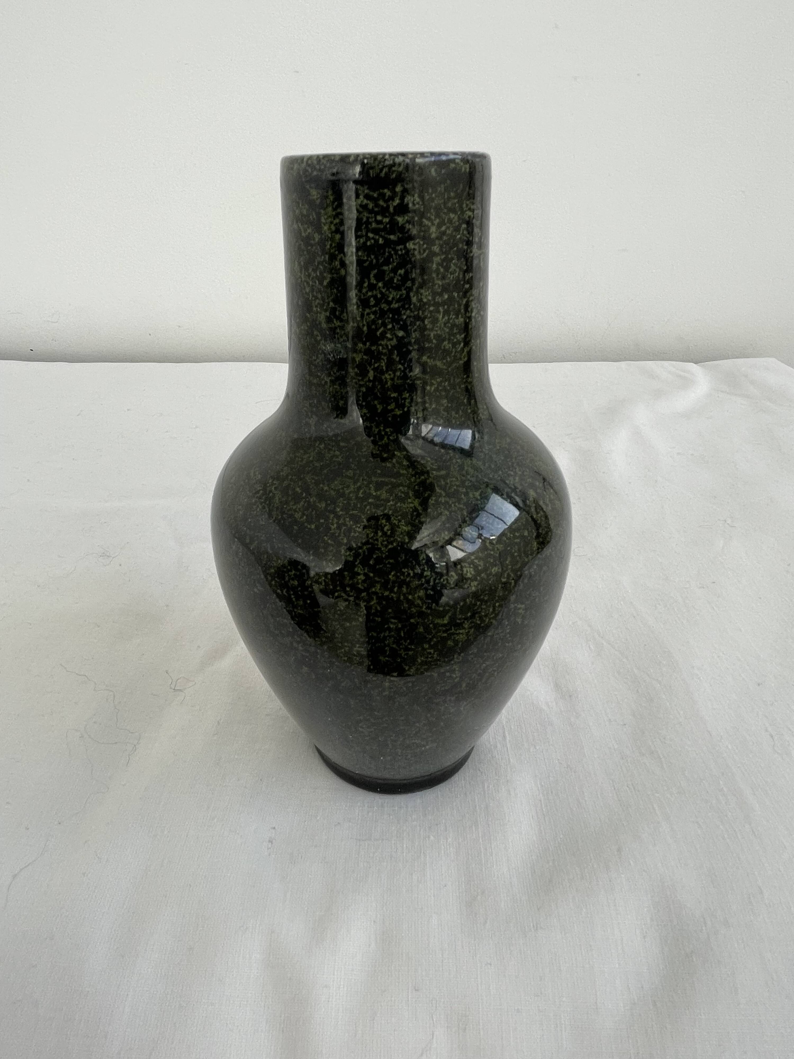 Vase, Sèvres glazed earthenware, glaze, speckled green, spotted, Miletus, 19th century, elegant, decorative