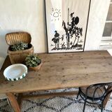 Farm table