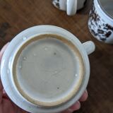 5 old coffee cups