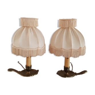 Lot of two bronze bedside lamps