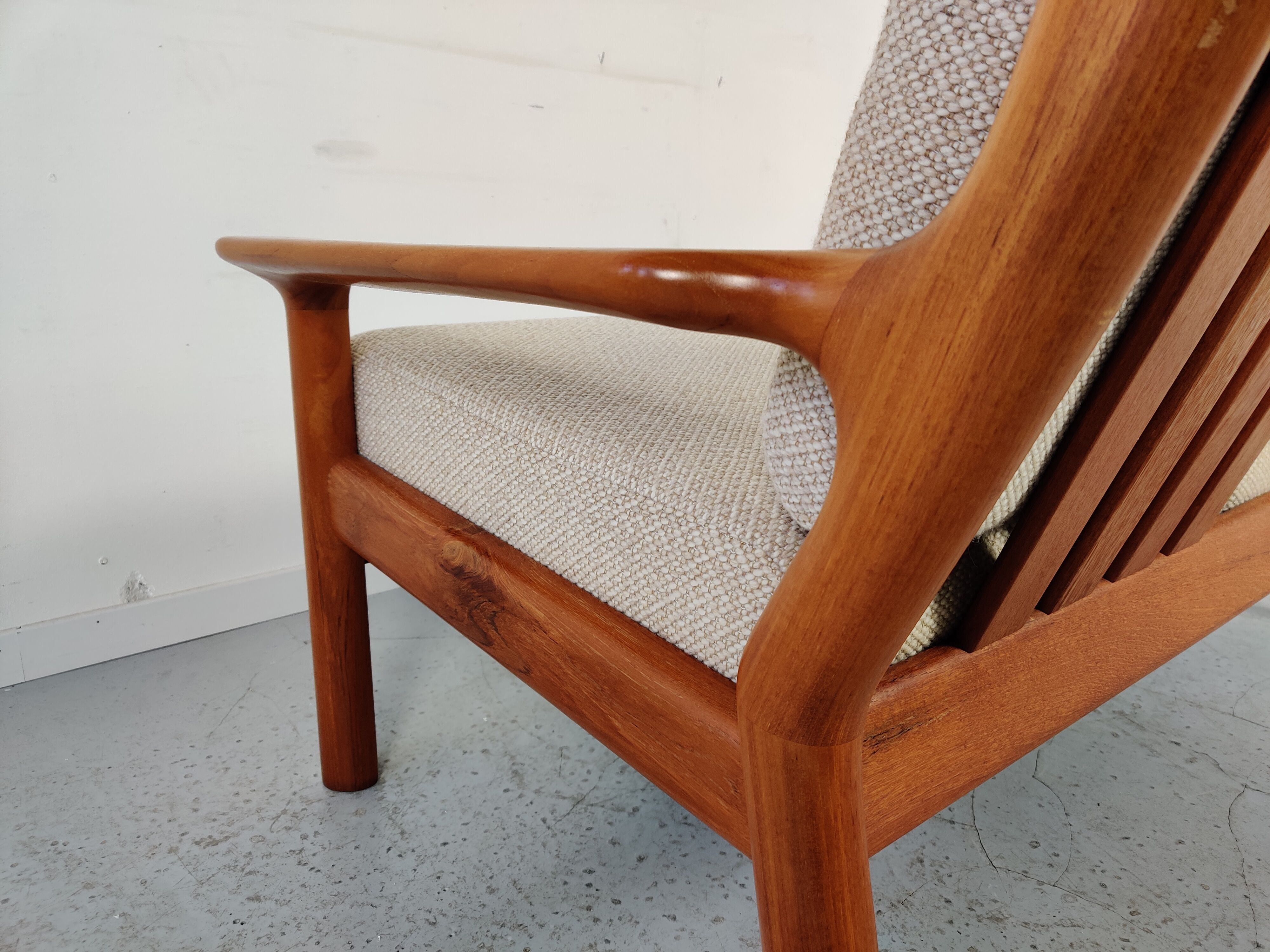 Juul Kristensen 2-seater teak sofa for Glostrup, Denmark 1960s