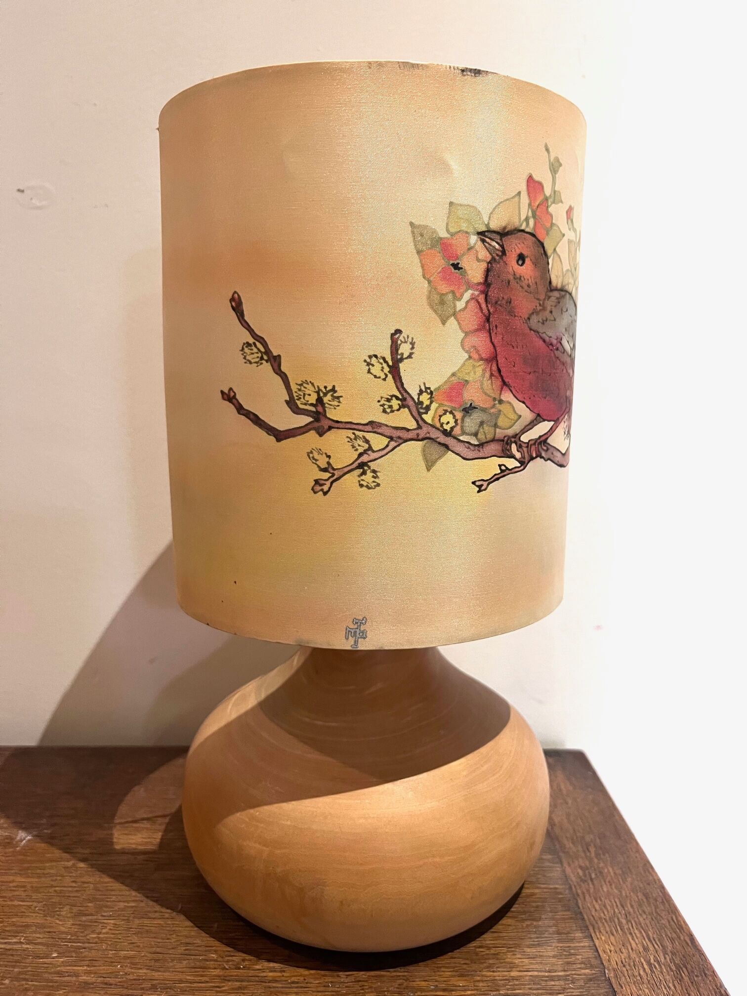 Wooden lamp and lampshade with bird decoration