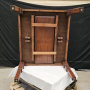 Lot table et ses 6 chaises Art déco de Saddier & fils