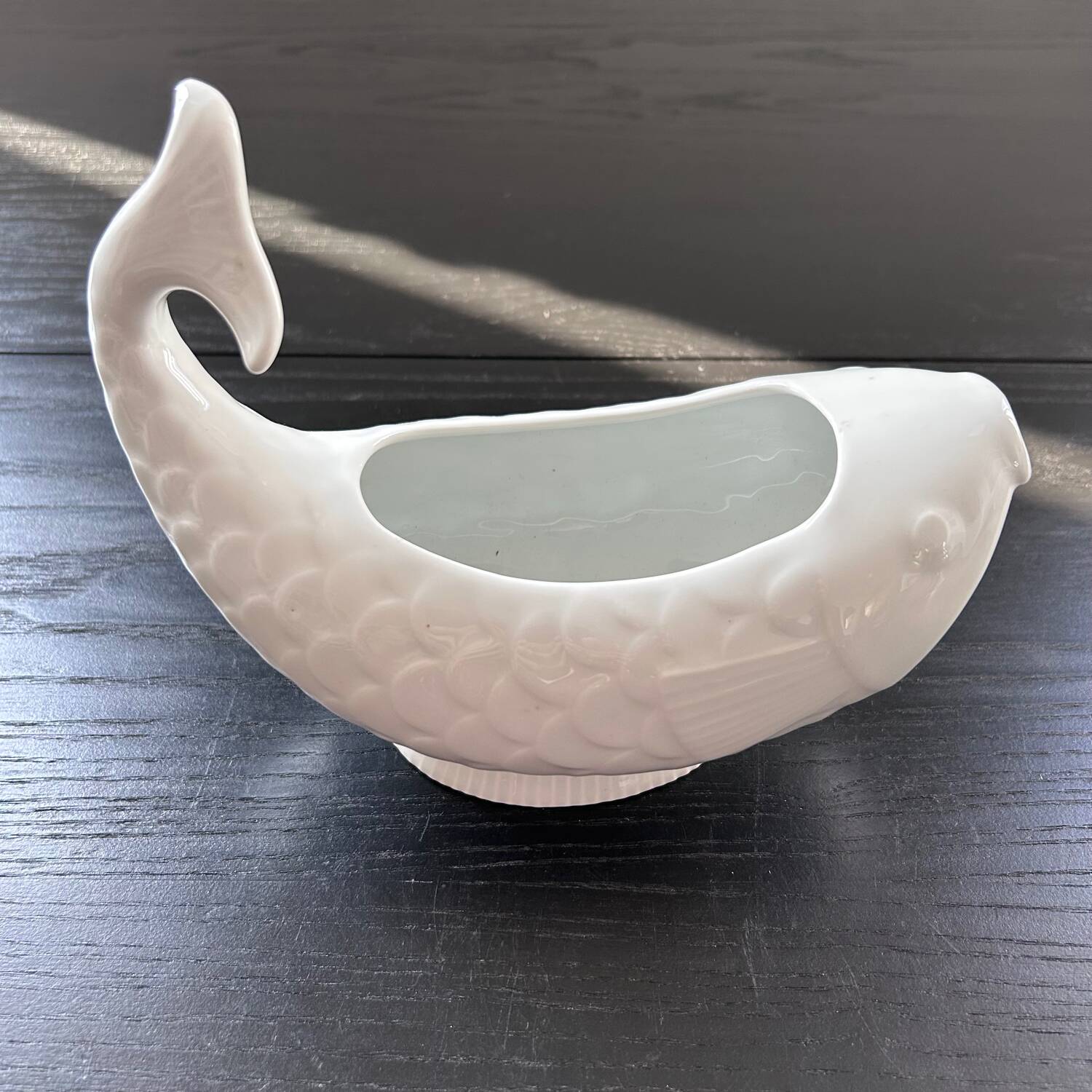 Porcelain fish sauceboat