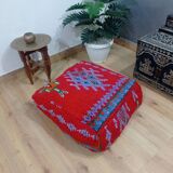 Handmade Berber pouf in wool 60 X 60 X 20 CM