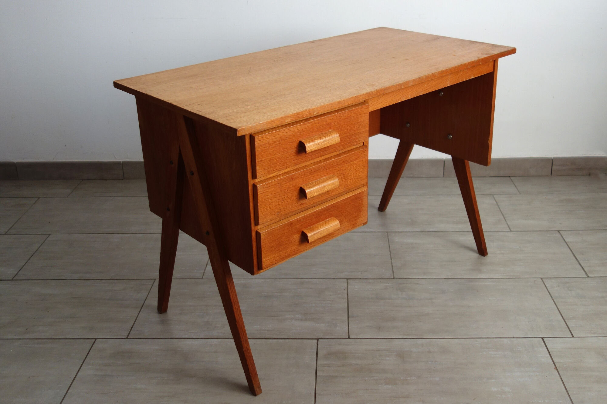 Vintage desk compass feet 60s