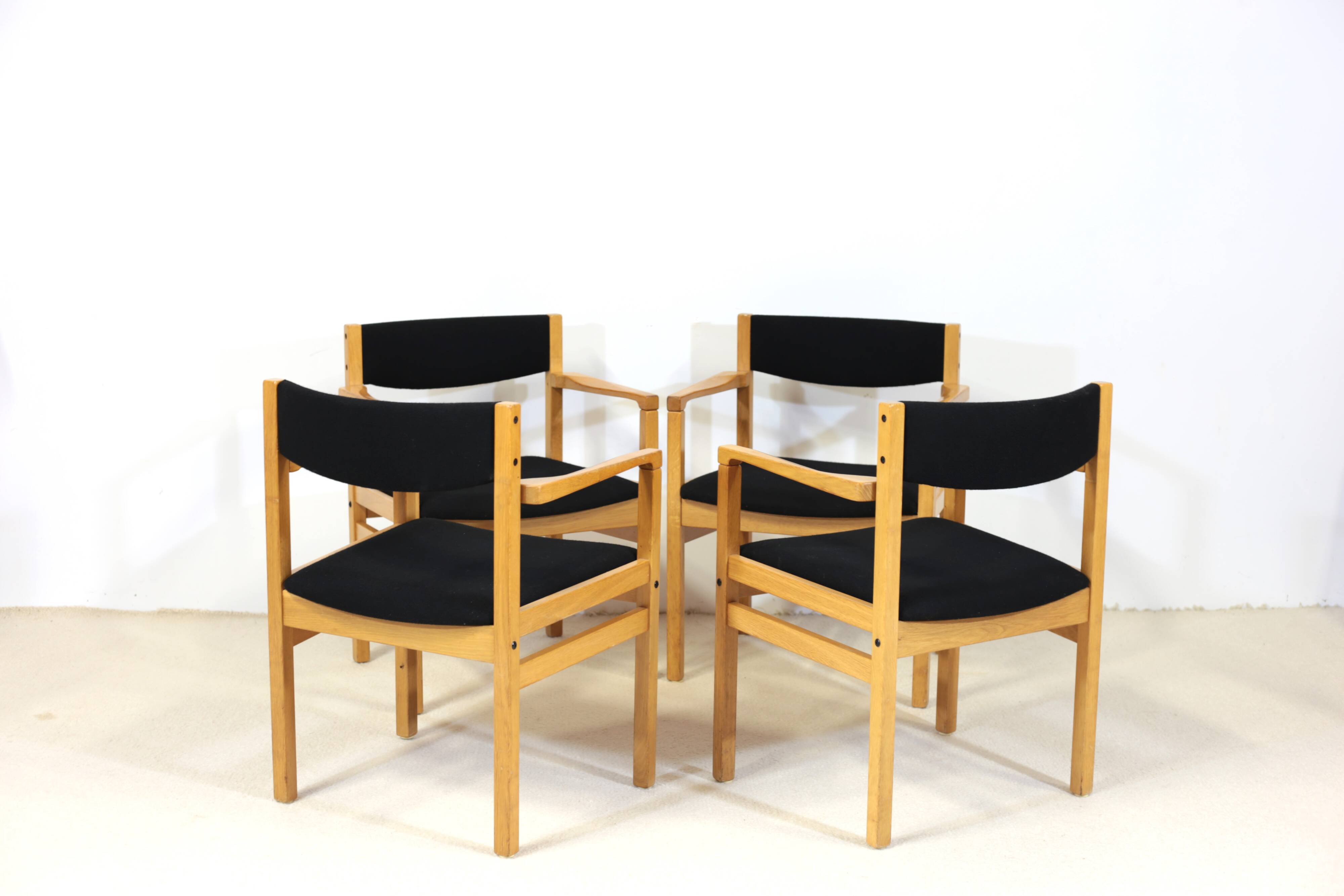 Fauteuil danois en chêne