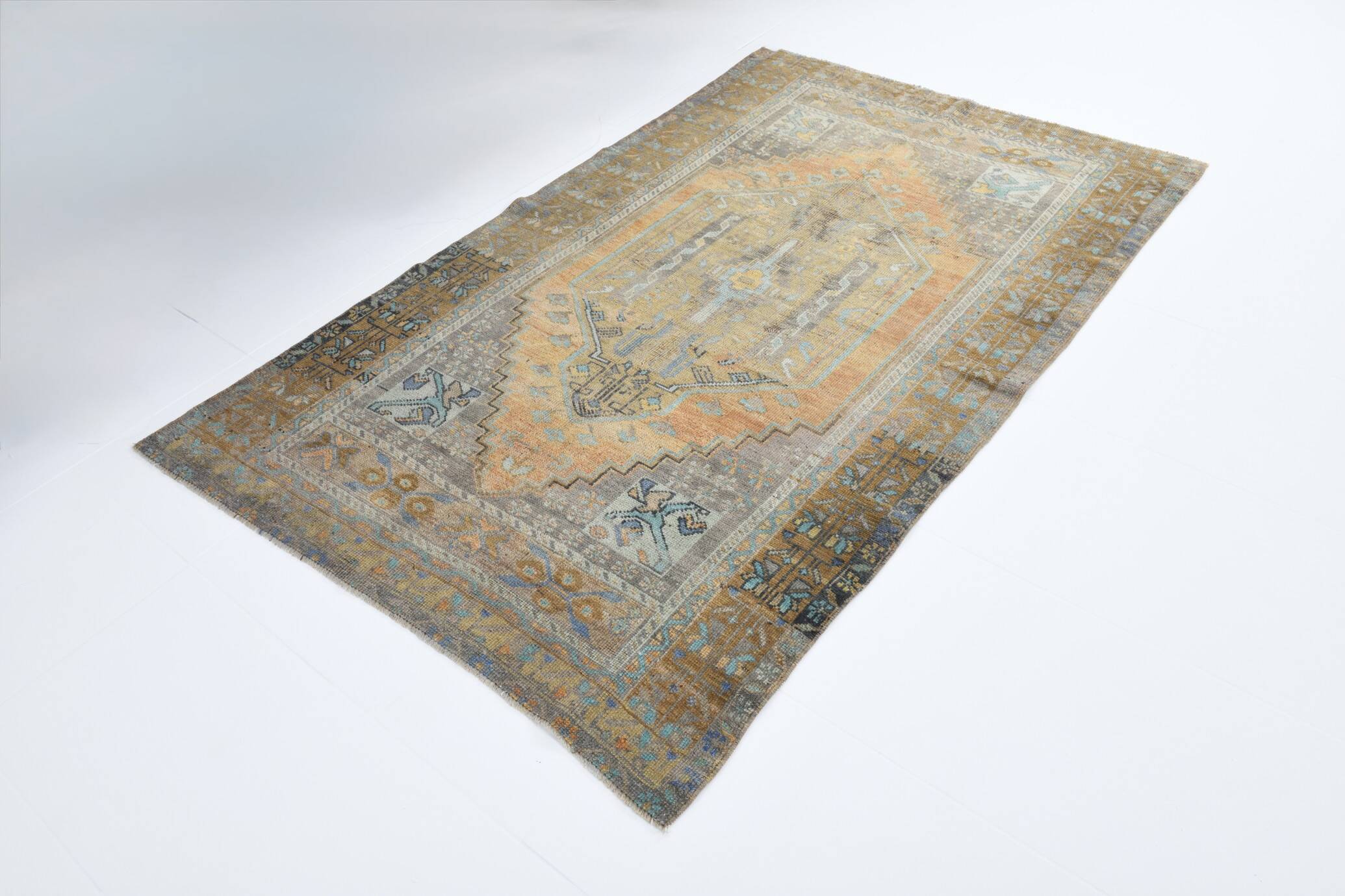 4x7 Turkish Muted Peach Retro Vintage Persian Rug, 133x213Cm