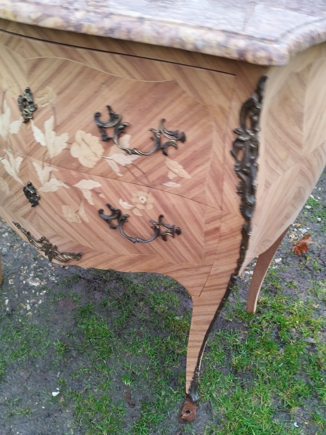 Commode ancienne en marqueterie style louis xv avec plateau marbre