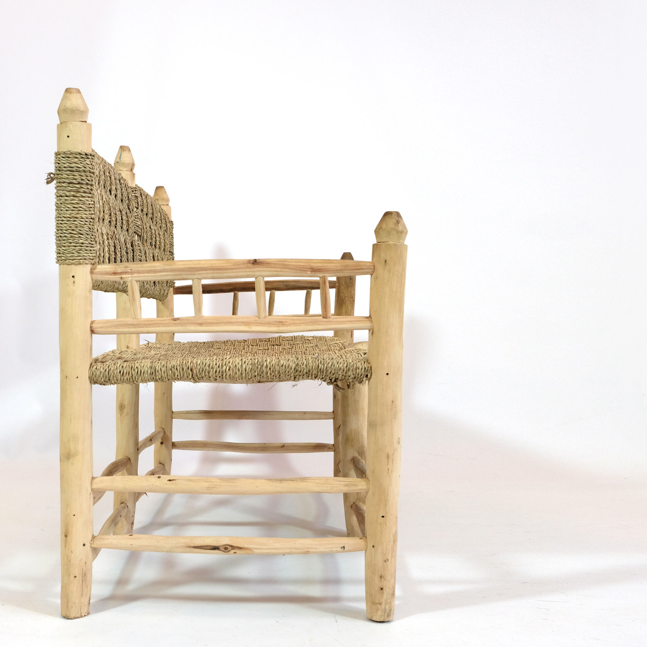 Moroccan bench in wood and rope