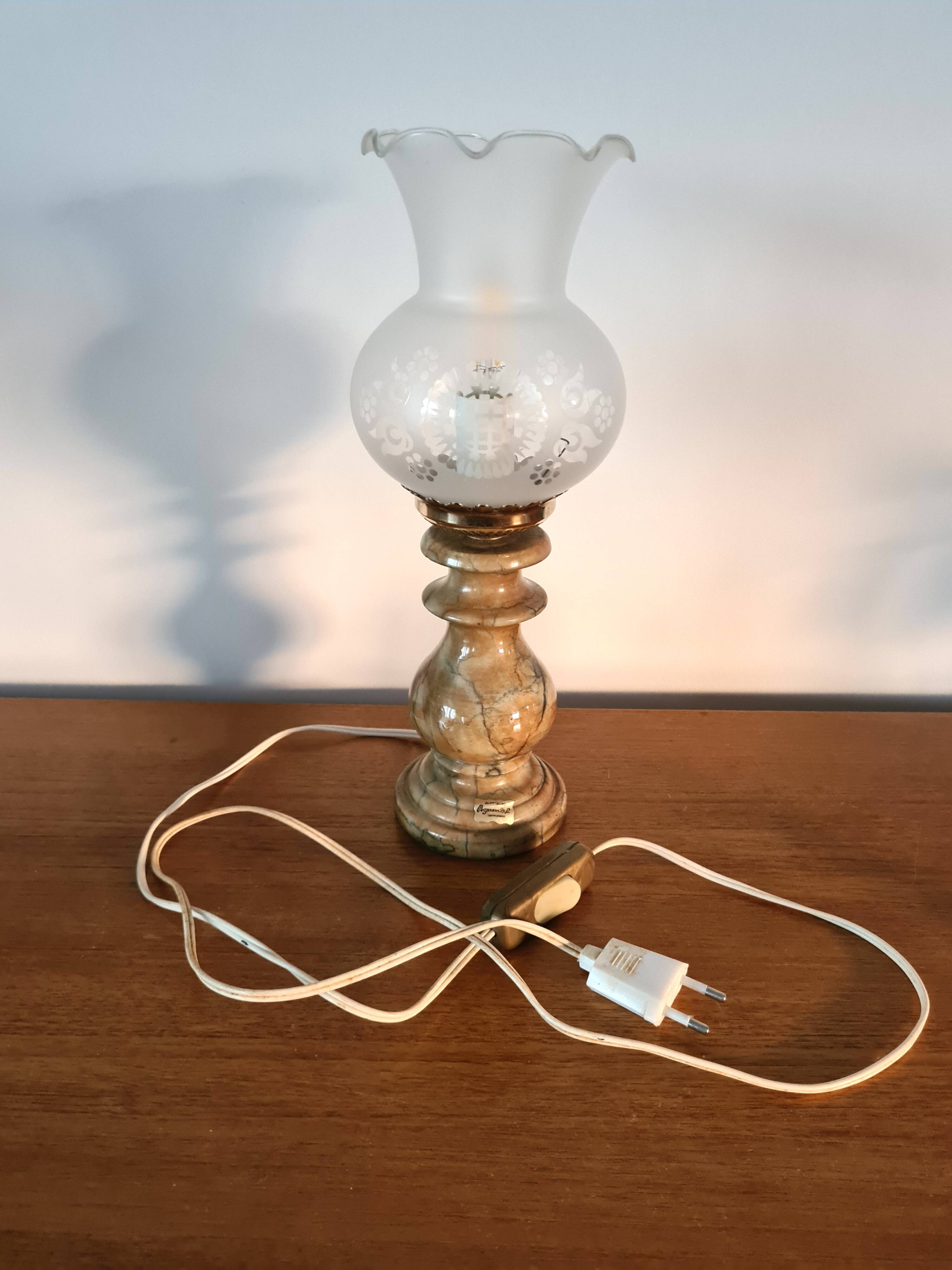 Pegasam SL Spain lamp – alabaster base and vintage engraved glass