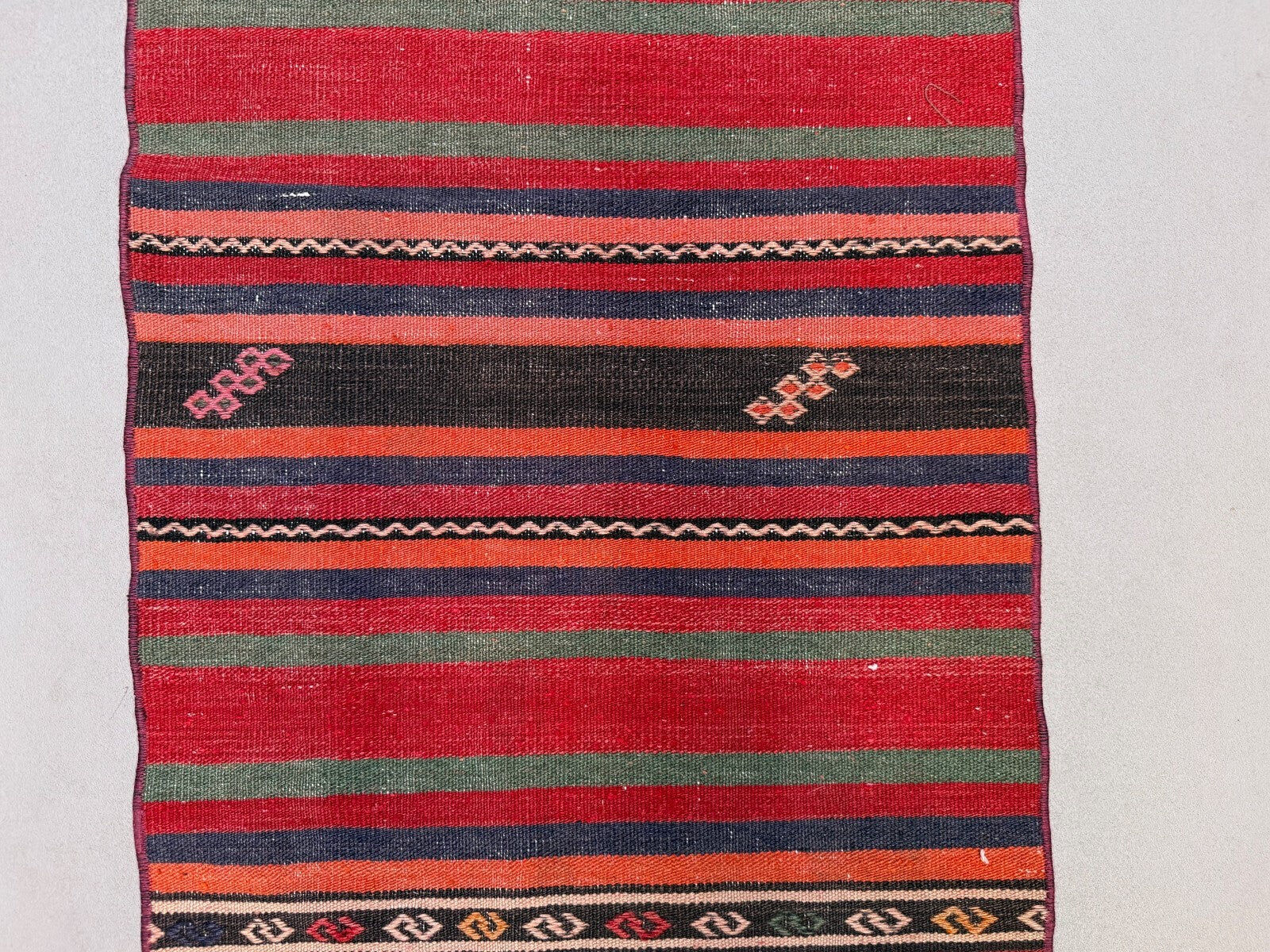 Narrow kilim runner 59x300 cm shabby chic, vintage Turkish kelim 2569