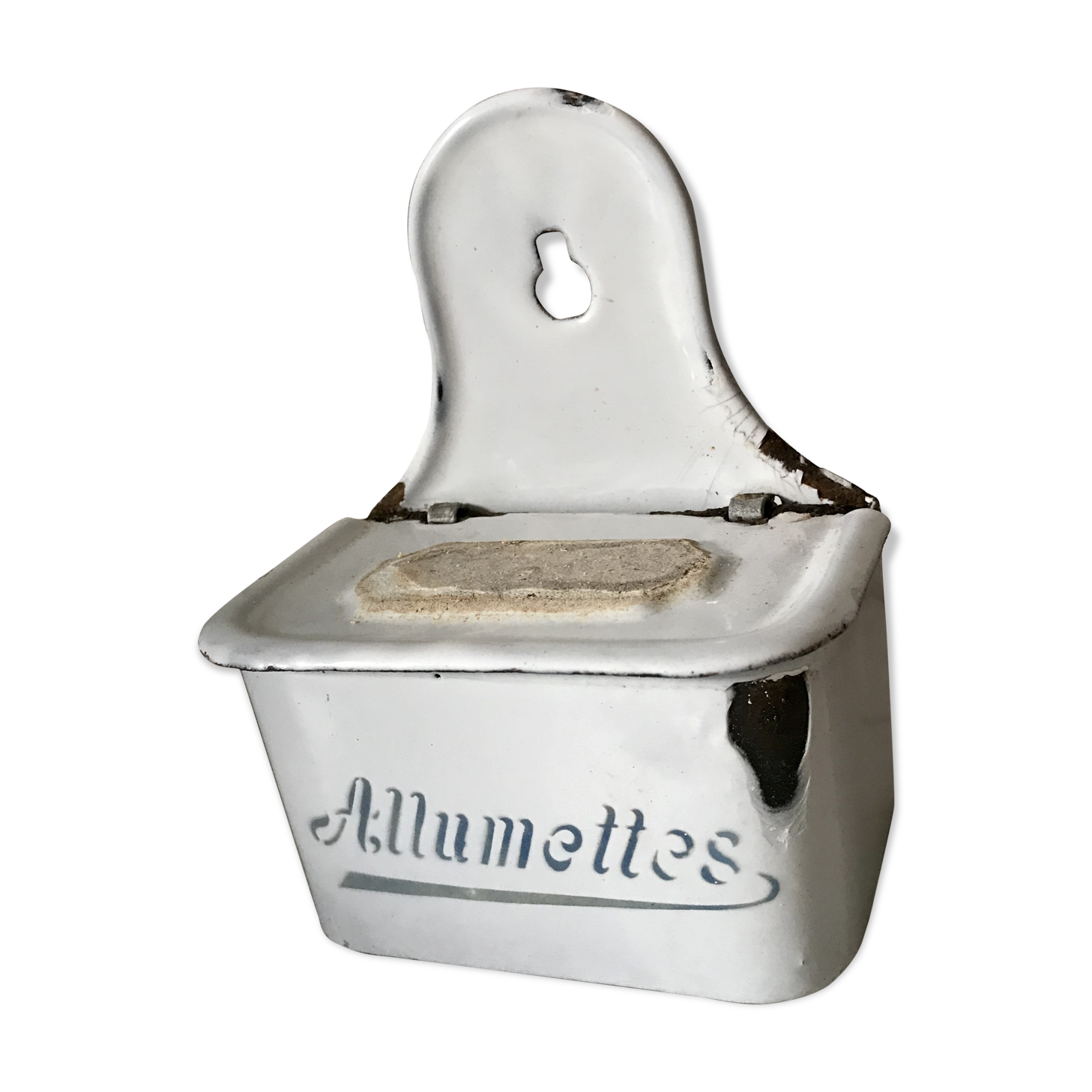 Matchbox in enamelled sheet metal