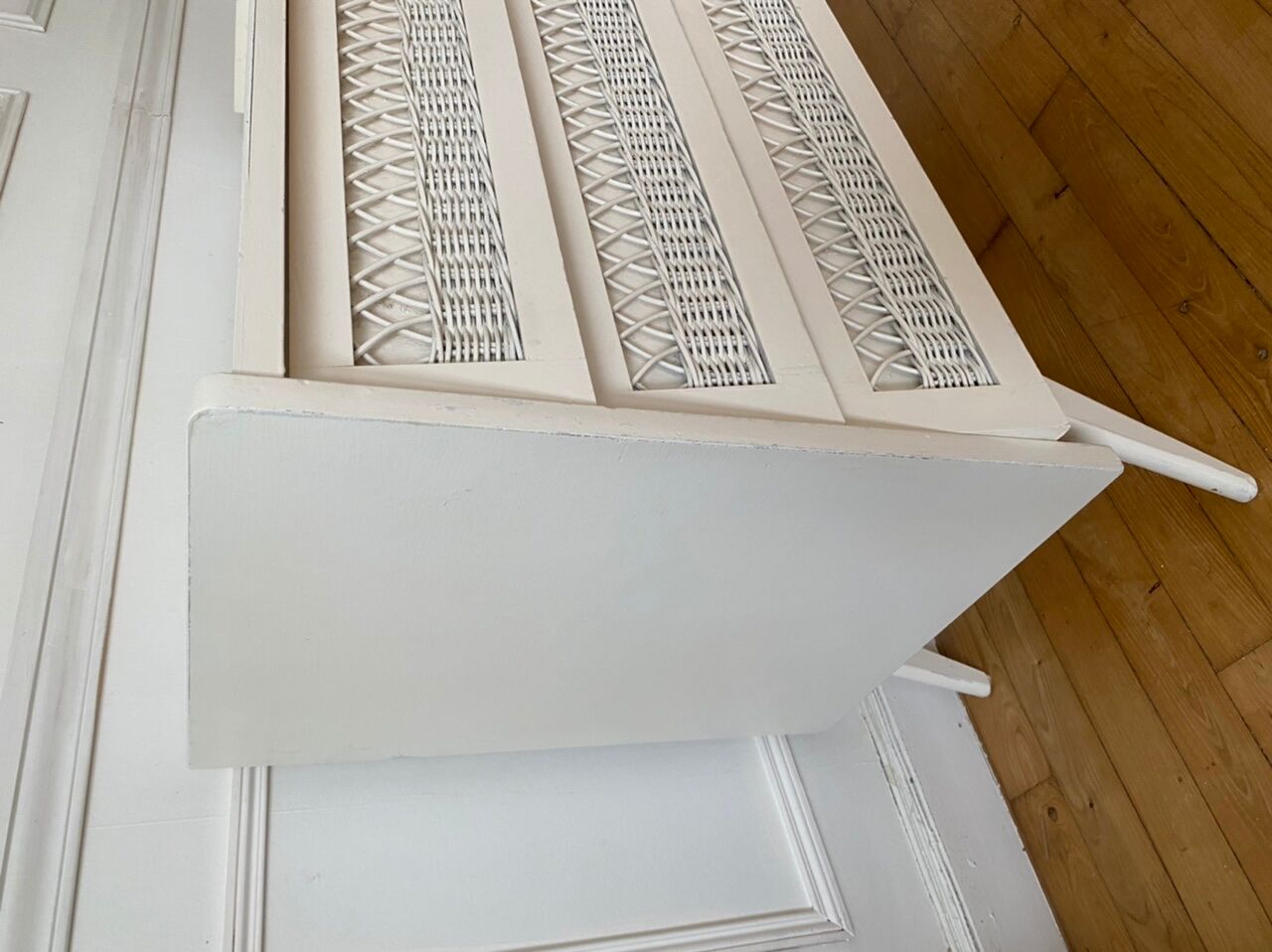 Vintage rattan chest of drawers