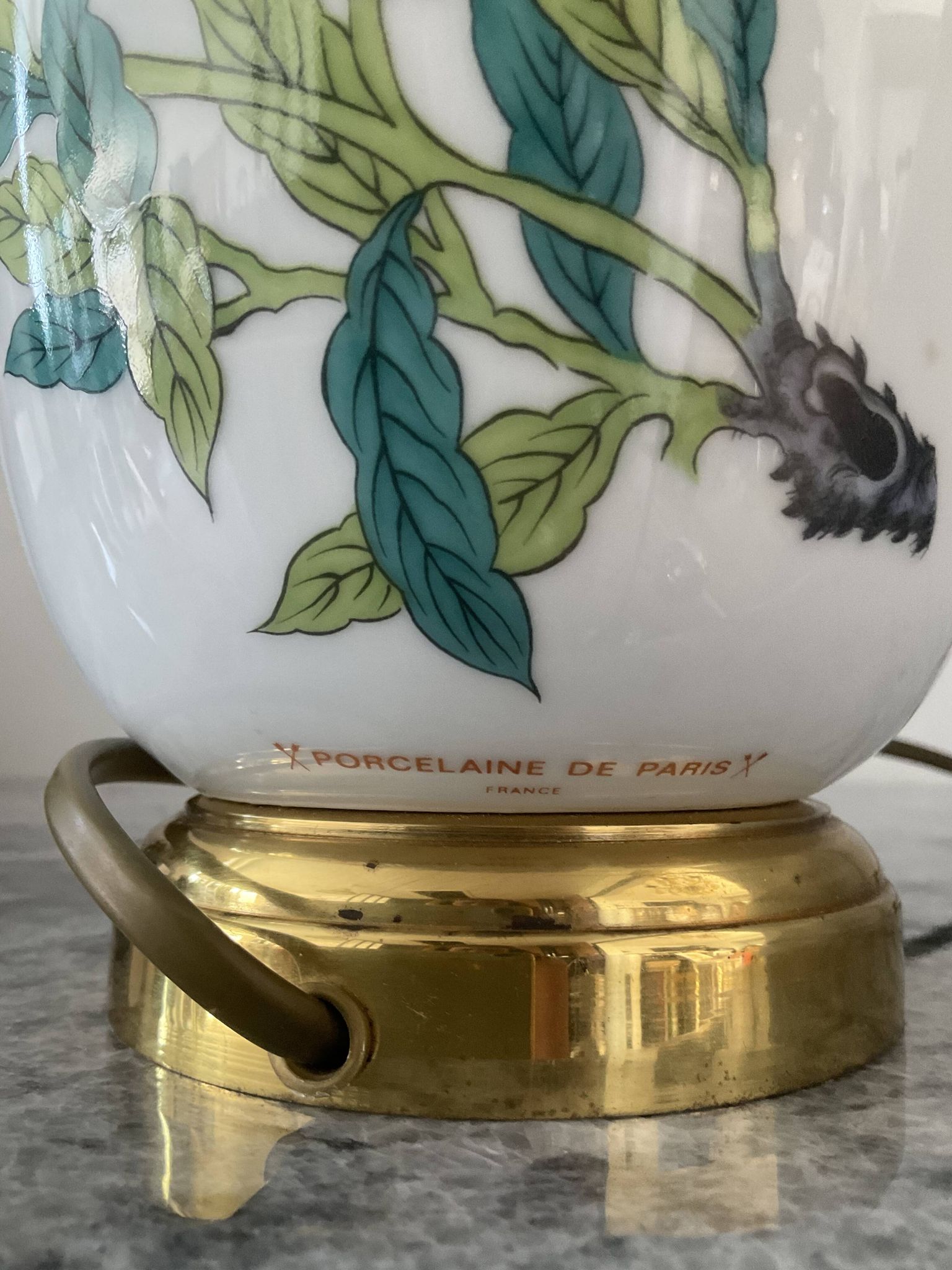 Lamp base in Paris porcelain